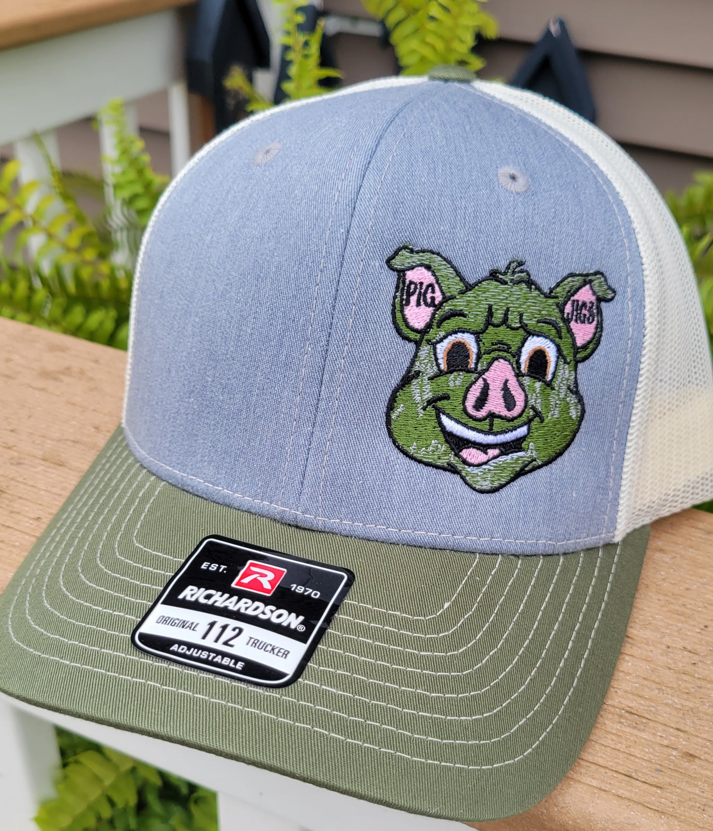 PIG JIGS LOGO EMBROIDERED HAT