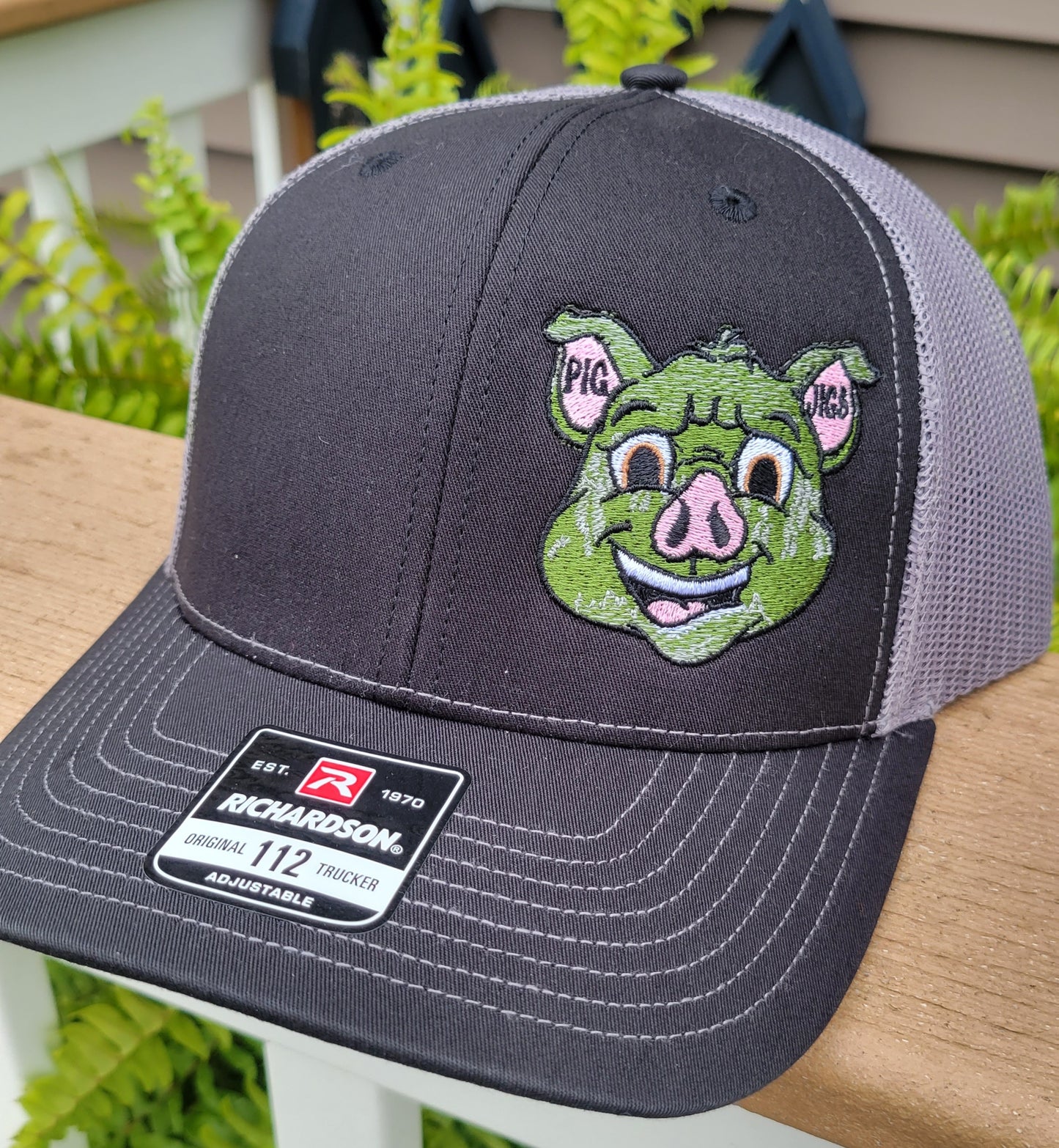 PIG JIGS LOGO EMBROIDERED HAT