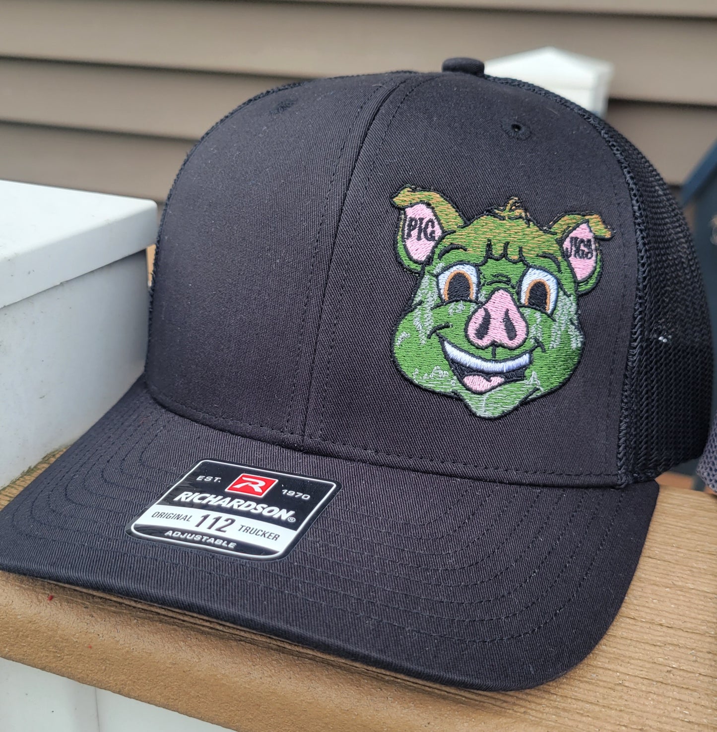 PIG JIGS LOGO EMBROIDERED HAT