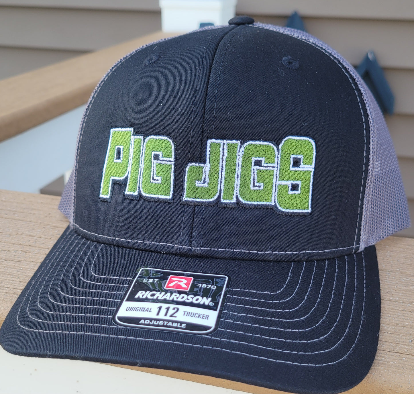 PIG JIGS FONT HAT